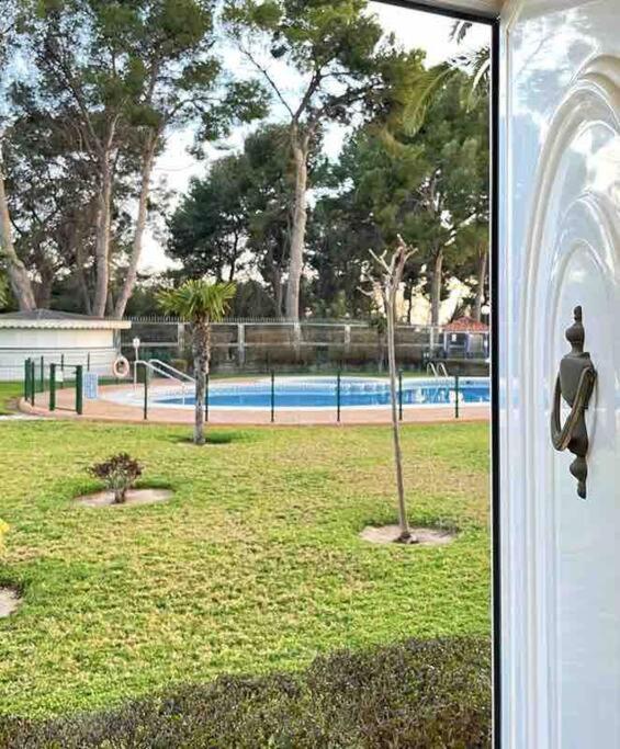 Bungalow Para 6 Pax A 7 Minutos De Playa Albir L'Alfas del Pi Bagian luar foto