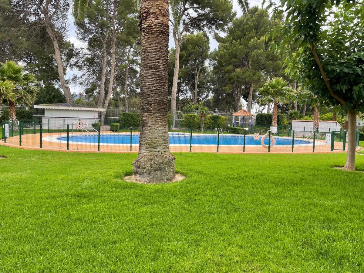 Bungalow Para 6 Pax A 7 Minutos De Playa Albir L'Alfas del Pi Bagian luar foto